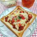 在宅勤務のおじさん's cooksnap of when they made リメイク♡タコライスからのートースト.