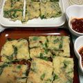 猫のミイヤ's cooksnap of when they made ｶﾘもち＊ニラとえのき＊我が家のチヂミ.