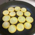 あずましい子's cooksnap of when they made 簡単☆ズッキーニのチーズ焼き.