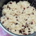 ☆ペペコ☆'s cooksnap of when they made 炊飯器で炊く簡単お赤飯.