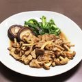 居酒屋まるみ's cooksnap of when they made 洋食屋☆豚肉とキノコの玉ねぎソース炒め.