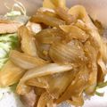 夕飯は６時です's cooksnap of when they made オニオンポークソテー☆お肉やわらか☆.