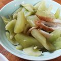 低カロ探検隊's cooksnap of when they made 農家のレシピ♪お化けきゅうりのあんかけ.