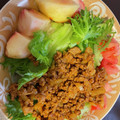 いっぺい99's cooksnap of when they made 旬の桃とアボカドのタコライス.