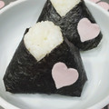 ハッピーまるしぇ's cooksnap of when they made おにぎり、海苔の巻き方.