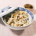 クックHG9V8Y☆'s cooksnap of when they made 「塩辛い梅干消費」梅ひじき炊き込みご飯.