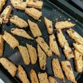 だらだらりん's cooksnap of when they made 簡単美味しい！きな粉と白ごまビスコッティ.