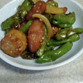 うぐいす♪'s cooksnap of when they made ししとうとウインナーの鶏ガラニンニク炒め.
