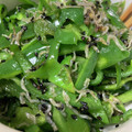 ☆motsu☆'s cooksnap of when they made ピーマンとちりめんの簡単ごま和え.