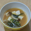 ラリー＆サラ's cooksnap of when they made 時短簡単☆しめじと豆腐の味噌汁.