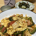 granmaria's cooksnap of when they made トマトとエビとゴーヤのとろ～り卵炒め.