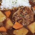 JaMiya☆'s cooksnap of when they made ビーフシチュールーで簡単煮込みハンバーグ.