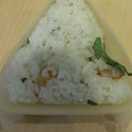あゆたっくん's cooksnap of when they made バター風味☆焦がしちくわと大葉のおにぎり.