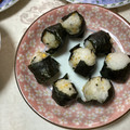 明日の風☆'s cooksnap of when they made 幼児食 簡単のり巻きdeお花♪.