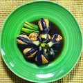 かちくさん☆彡's cooksnap of when they made 小茄子と夏野菜の肉詰めびたし.