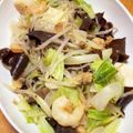 ニャロメ（ΦωΦ）'s cooksnap of when they made ☆糖質カット☆しらたきで塩焼きそば風☆.