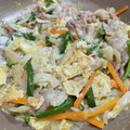 whalesway's cooksnap of when they made 豚肉と野菜の甘辛卵とじ♡丼にもなるよ♪.