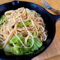 ayayahoney's cooksnap of when they made 簡単！いかの塩辛とキャベツのパスタ.