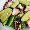hozunyam's cooksnap of when they made 驚愕レシピ 叩き胡瓜とタコの豆板醤あえ物.