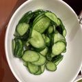 宇宙人1024's cooksnap of when they made 簡単★キュウリの浅漬け.