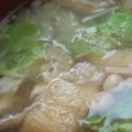 あゆたっくん's cooksnap of when they made レタスとえのきと油揚げの味噌汁.