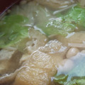 あゆたっくん's cooksnap of when they made レタスとえのきと油揚げの味噌汁.