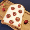 ハッピーまるしぇ's cooksnap of when they made トーストアート(いちご&オレンジ).