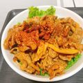 tonmyee's cooksnap of when they made 豚肉としめじの中華風丼ぶり.