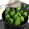 mushikui's cooksnap of when they made うちの絶賛おかず☆ピーマンの肉詰め☆.