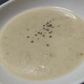 HIRO学生's cooksnap of when they made コーンクリーム缶で☆コーンスープ.
