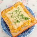 ♡ともりん's cooksnap of when they made コーンマヨチーズトースト.