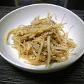 豆柴犬's cooksnap of when they made 簡単♪節約♪包丁いらず♪うちのもやし炒め.