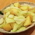 かなりんココりん's cooksnap of when they made 簡単美味・ジャガイモとキャベツの旨塩炒め.