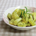 umemodoki's cooksnap of when they made 簡単じゃが芋炒め（のり塩）.