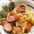 Kユリコ's cooksnap of when they made 朝食にウインナーと玉ねぎレタス炒め.