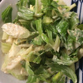 ベティ３'s cooksnap of when they made 簡単！３分で♪セロリのごまマヨ和え♪.