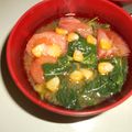 白いぐれーぷ's cooksnap of when they made 簡単♡トマトとコーンとモロヘイヤの味噌汁.