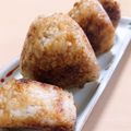 夕飯は６時です's cooksnap of when they made フライパンに絶対くっ付かない焼きおにぎり.