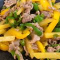 mineko55's cooksnap of when they made 簡単 じゃがいもと豚肉でチンジャオロース.