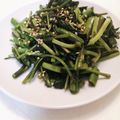 クックE662AA☆'s cooksnap of when they made 空芯菜とにんにくの塩炒め.