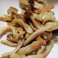 ヨシヨッシー's cooksnap of when they made ちくわとしめじのマヨネーズ炒め.