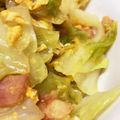 ちーたんずはうす's cooksnap of when they made キャベたまベーコンのコンソメカレー炒め.