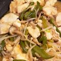 miiieeetan's cooksnap of when they made ご飯が進む！鶏胸肉のめんつゆバター炒め.