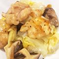 かな☆'s cooksnap of when they made 鶏肉とキャベツとしめじのガリバタ炒め.