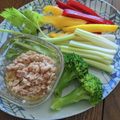 kirinda's cooksnap of when they made スティック野菜とシーチキンディップ.