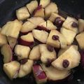 Yokchina's cooksnap of when they made さつまいものレーズン煮.