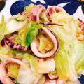 Emihann's cooksnap of when they made イカとキャベツのガリバタ炒め.