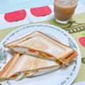 サンディサンディ's cooksnap of when they made 簡単！卵とハムのとろとろホットサンド.