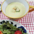 在宅勤務のおじさん's cooksnap of when they made 粒コーン缶詰で☆かんたんコーンスープ.