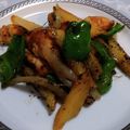 rie0x0's cooksnap of when they made 鶏胸肉とじゃがいものオイスターソース炒め.